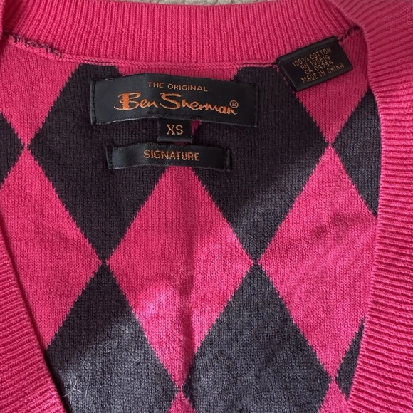 Ben Sherman pink and black women’s vest XS - Picture 3 of 3